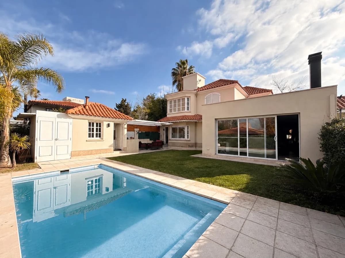 Casa en Gobernador Benegas, Godoy Cruz